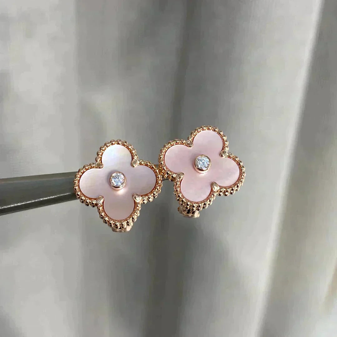 ¡®Jewelicorn¡¯CLOVER MEDIUM 1 MOTIFS  PINK MOP DIAMOND EARRINGS