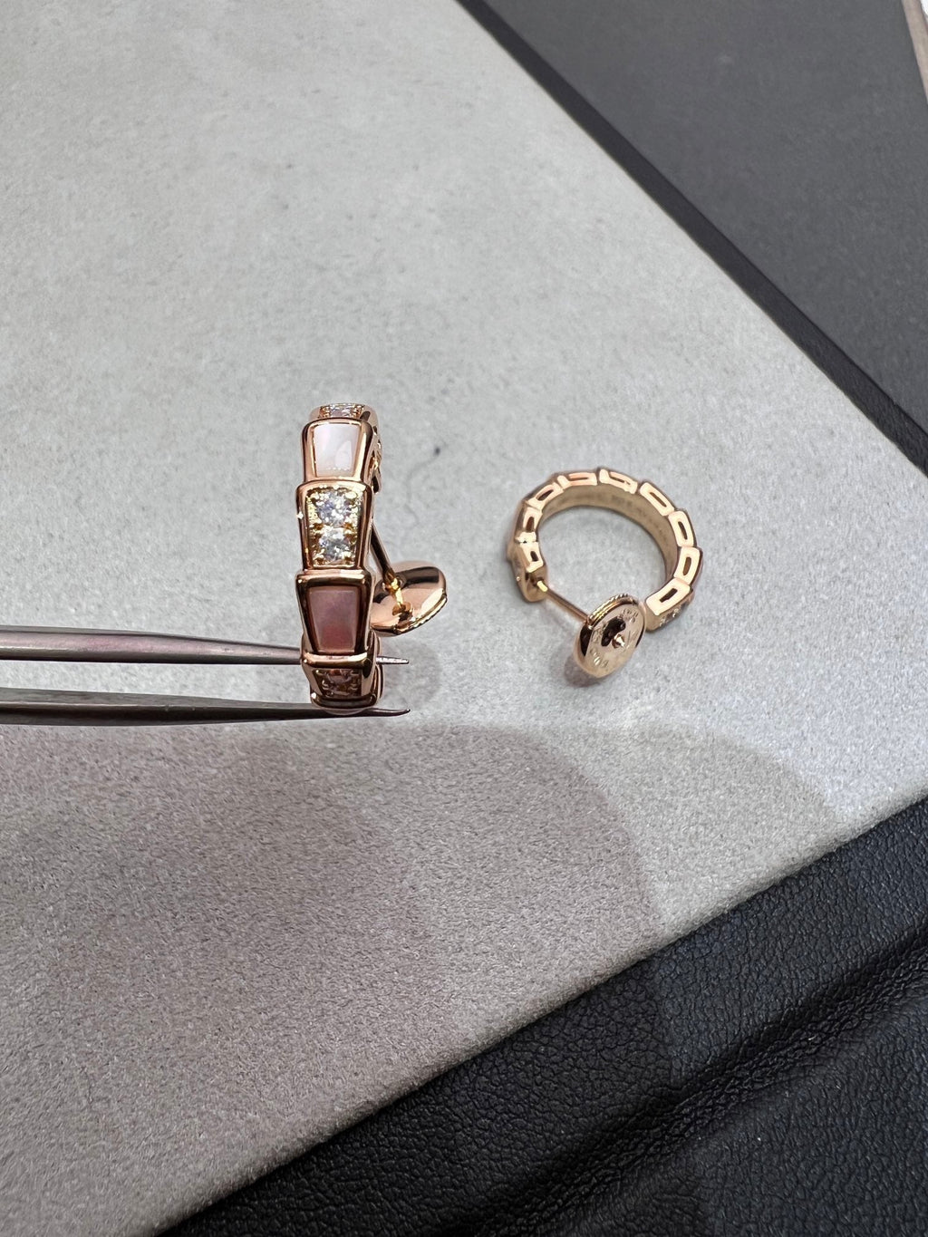¡®Jewelicorn¡¯SERPENTI MOP PINK GOLD EARRINGS