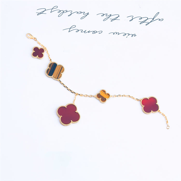 ¡®Jewelicorn¡¯CLOVER BRACELET 5 MOTIFS CARNELIAN TIGER EYE