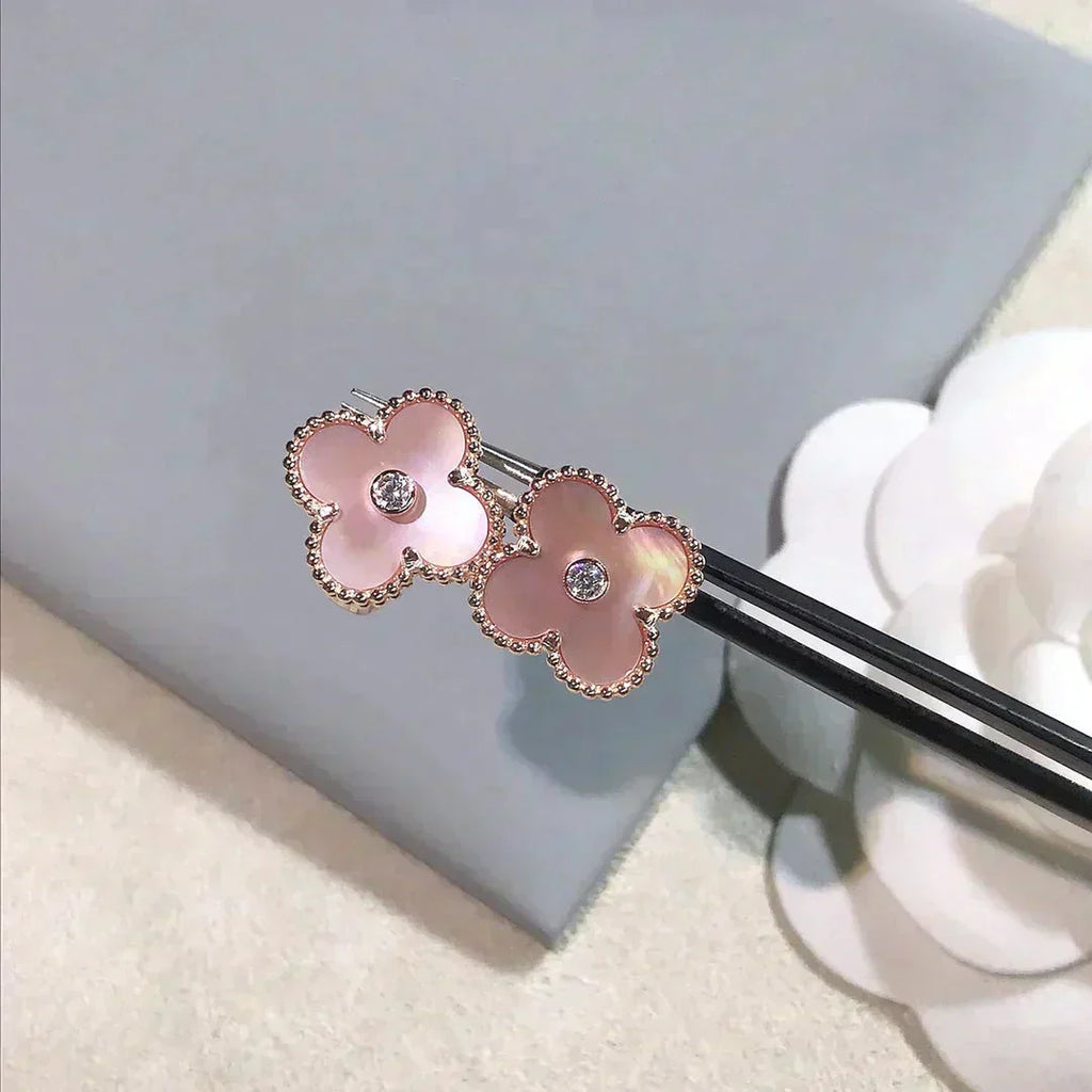 ¡®Jewelicorn¡¯CLOVER MEDIUM 1 MOTIFS  PINK MOP DIAMOND EARRINGS