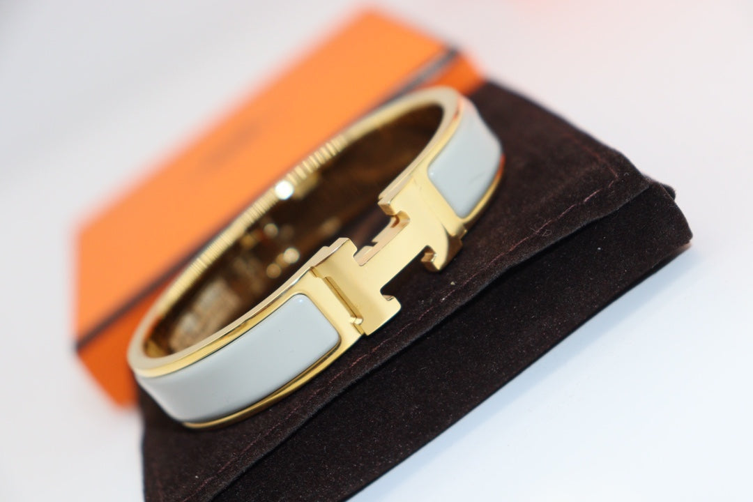 ¡®Jewelicorn¡¯H LIGHT BLUE BRACELET