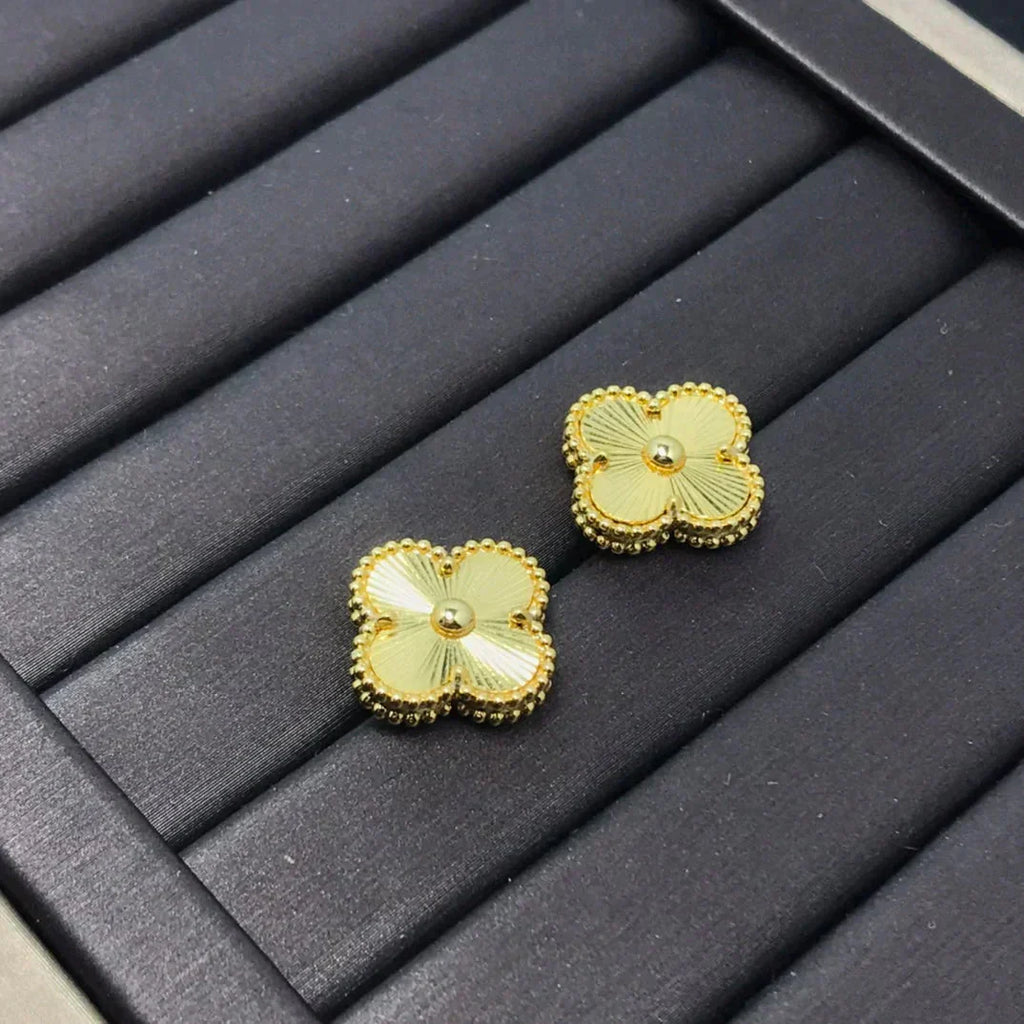 ¡®Jewelicorn¡¯CLOVER MINI 9.5MM LASER EARRINGS