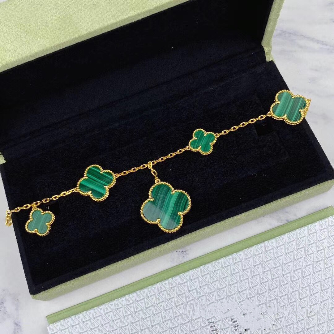 ¡®Jewelicorn¡¯MAGIC CLOVER MALACHITE GOLD BRACELET 5 MOTIFS