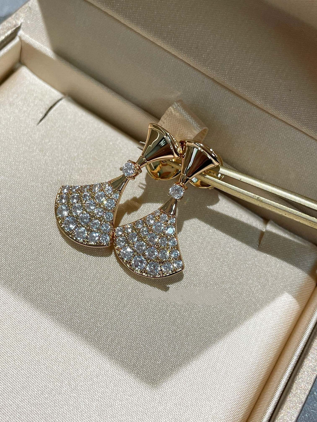 ¡®Jewelicorn¡¯DREAM EARRINGS DIAMOND