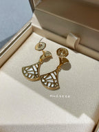 ¡®Jewelicorn¡¯DREAM MOP 1 DIAMOND EARRINGS
