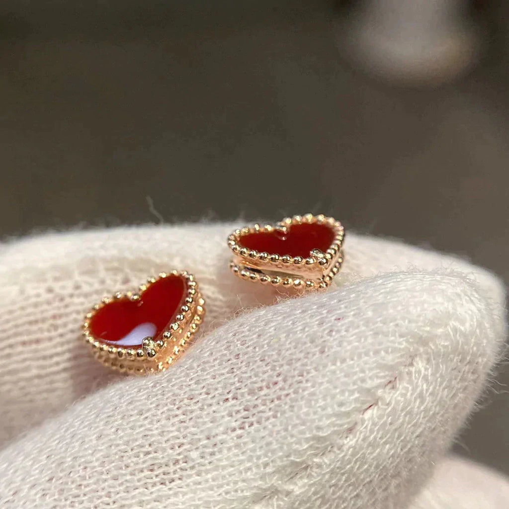 ¡®Jewelicorn¡¯HEART CARNELIAN STUD EARRINGS