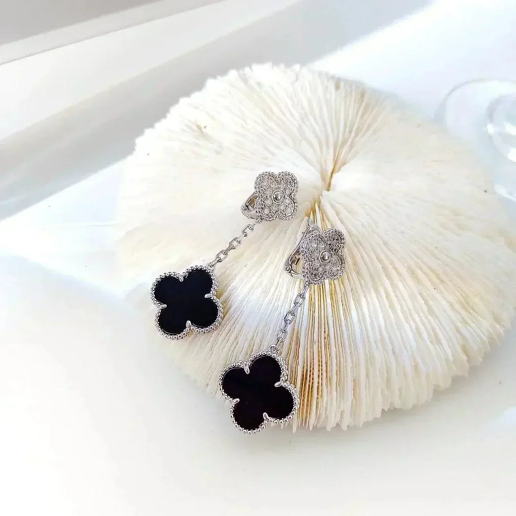 ¡®Jewelicorn¡¯CLOVER 2 MOTIFS  DIAMOND ONYX EARRINGS SILVER