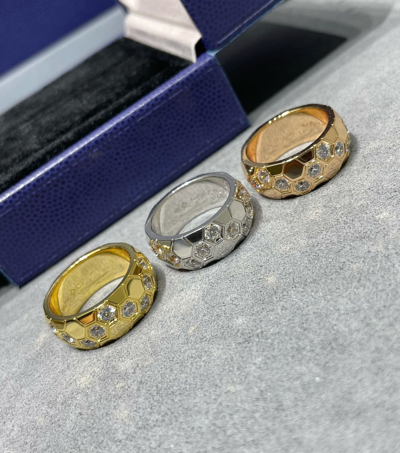 ¡®Jewelicorn¡¯BEE LOVE DIAMOND LARGE RING