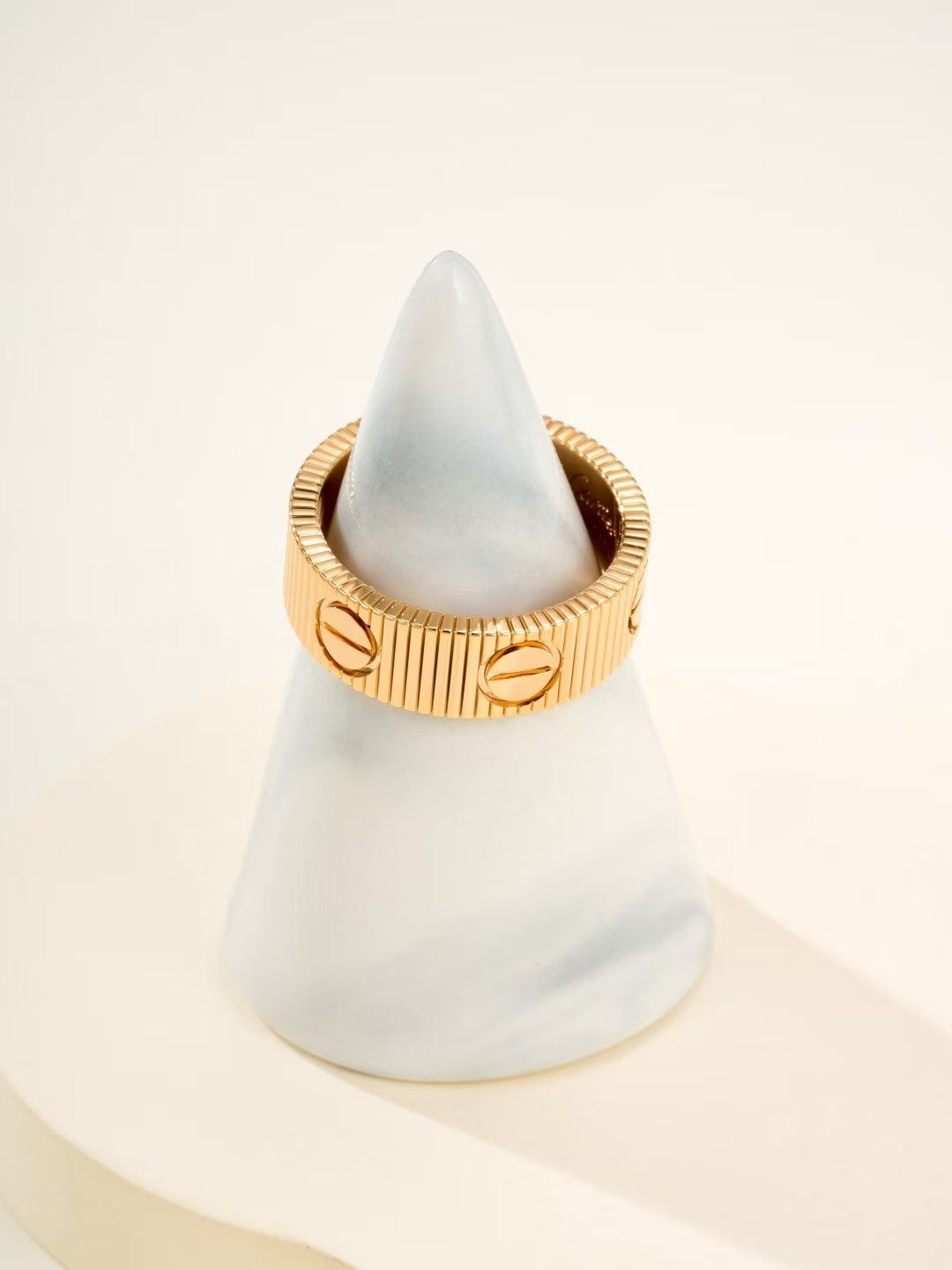 ¡®Jewelicorn¡¯NEW MODEL LOVE 6.5 MM RING