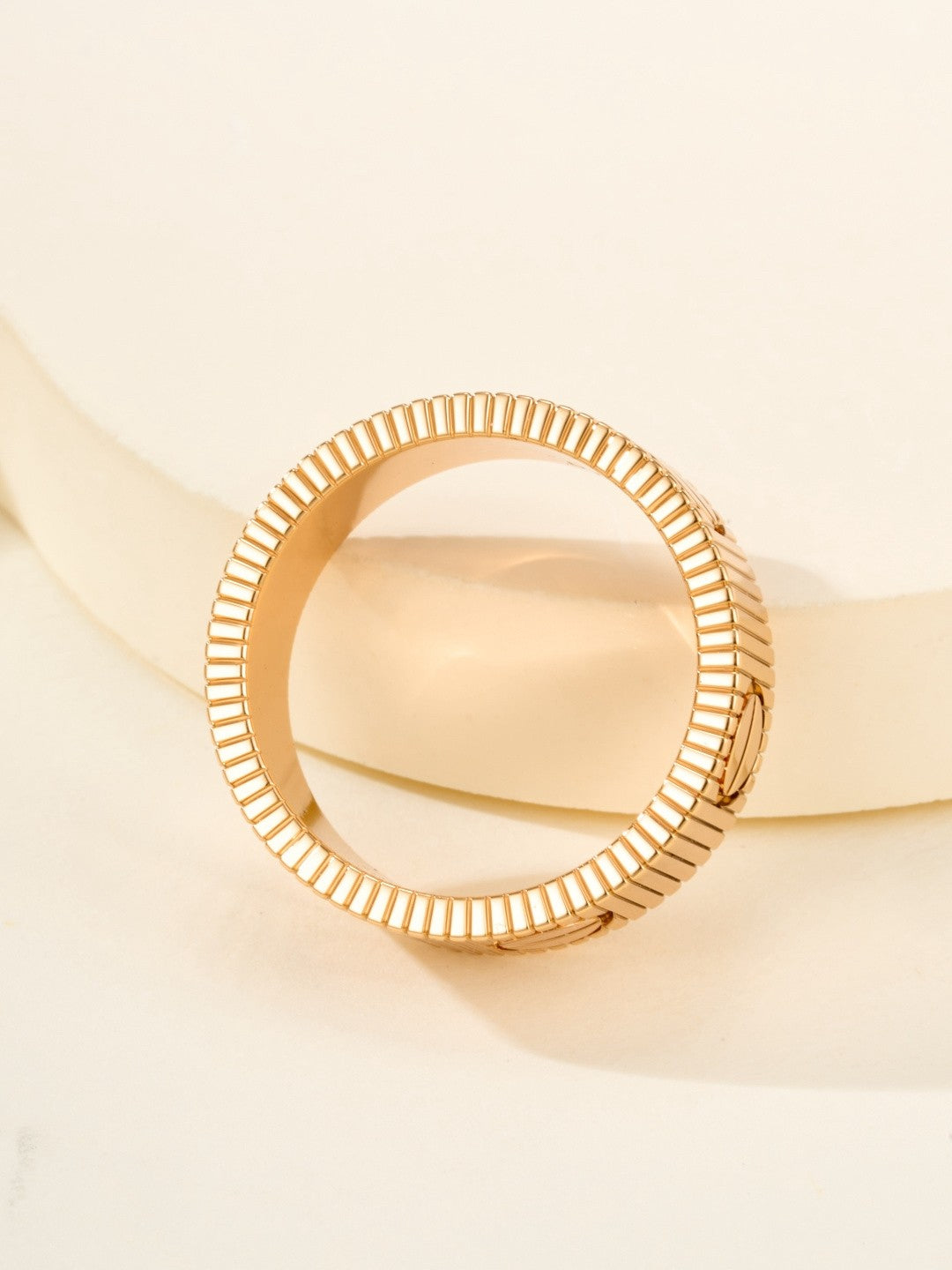 ¡®Jewelicorn¡¯NEW MODEL LOVE 6.5 MM RING