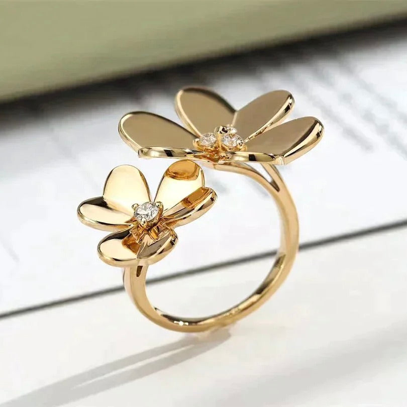 ¡®Jewelicorn¡¯CLOVER COMOS GOLD DIAMOND RING
