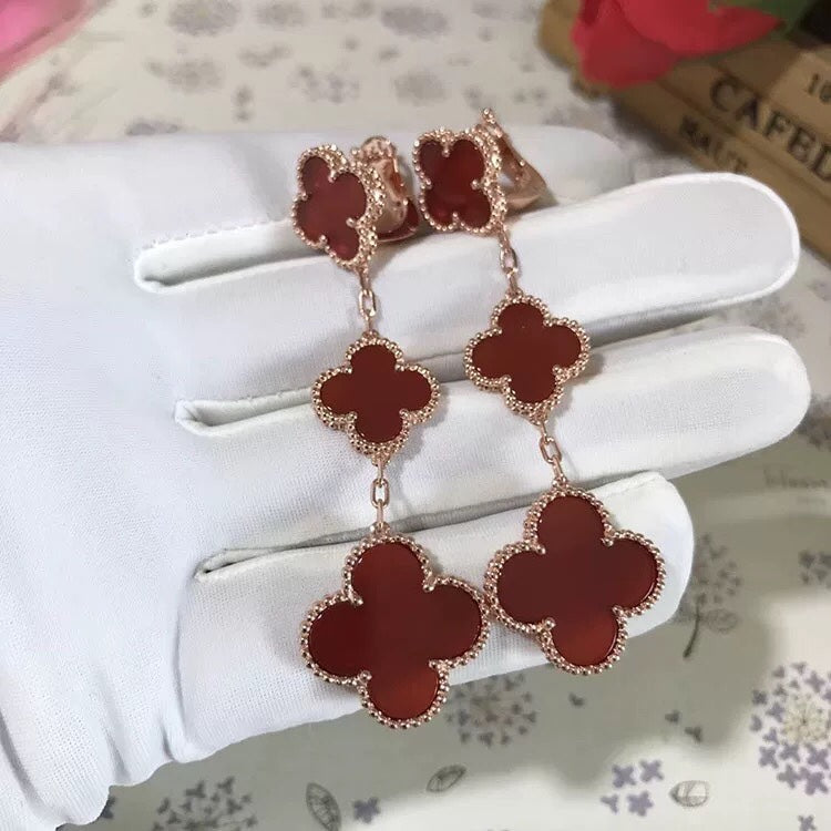 ¡®Jewelicorn¡¯CLOVER 3 MOTIF CARNELIAN DROP EARRINGS