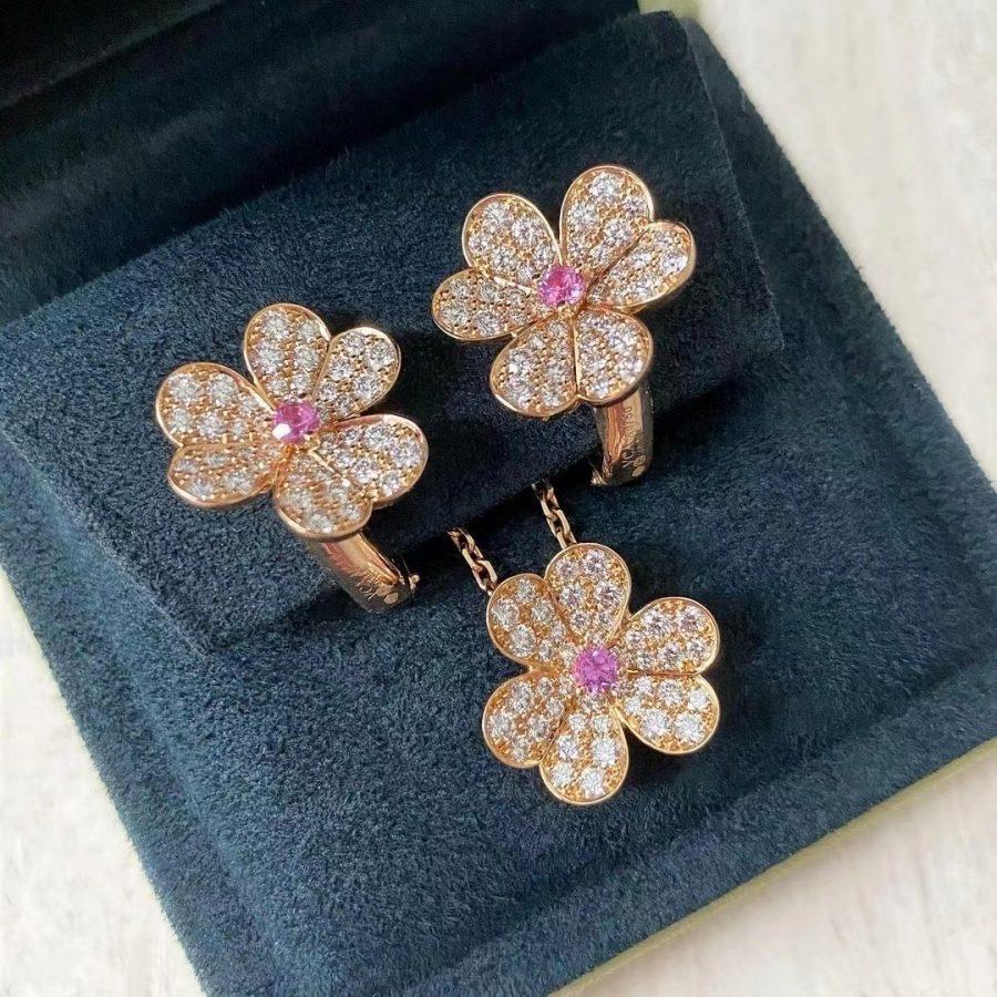 ¡®Jewelicorn¡¯FRIVOLE PINK GOLD FLOWER DIAMOND EARRINGS