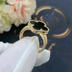 ¡®Jewelicorn¡¯CLOVER ONYX RING